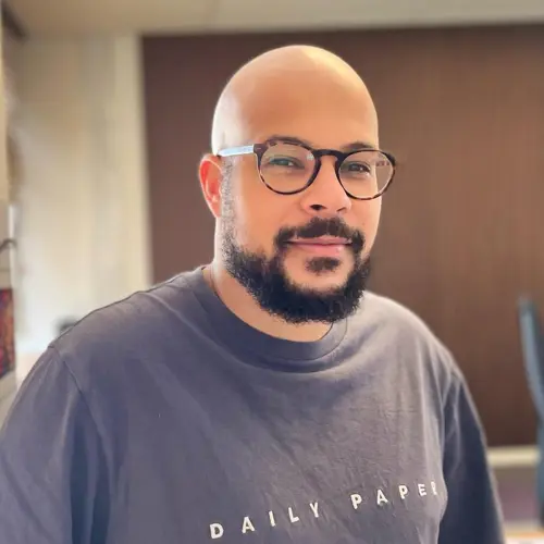 Brian Linkedin Vierkant